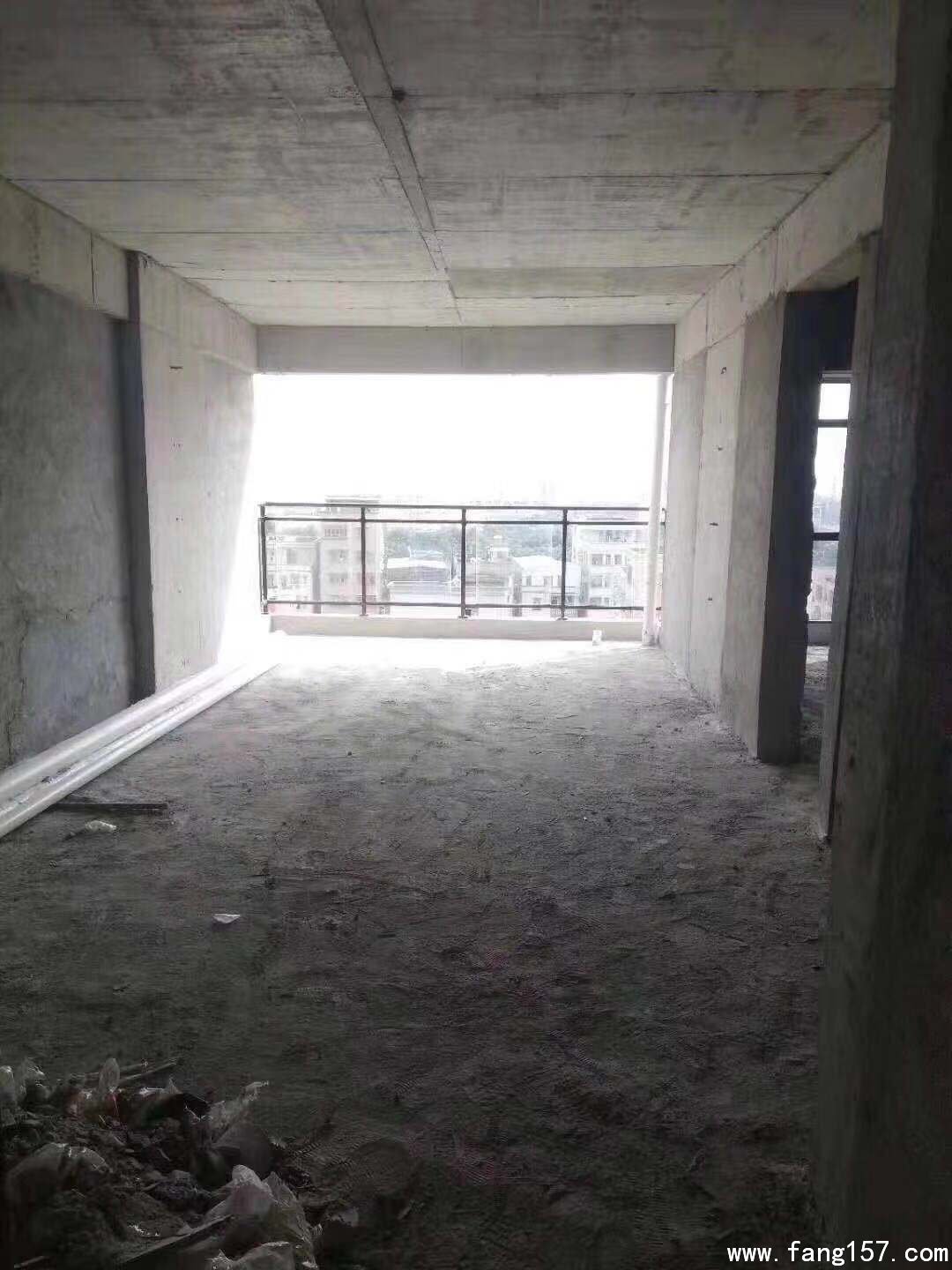 ͻ԰15ôɭֹ԰  ¥ͣ ͨ