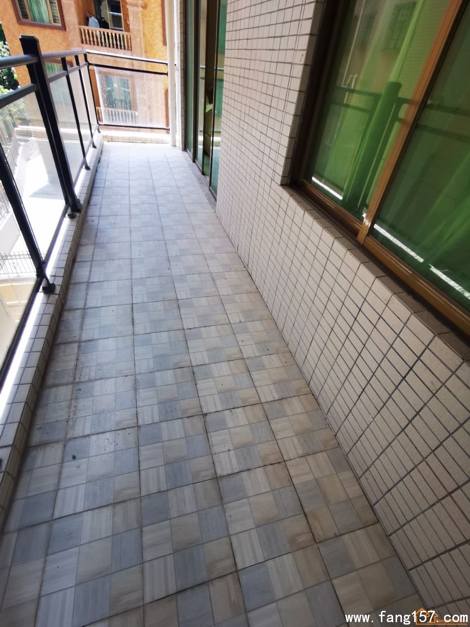 ɽݡ ľͷɽСͳ 󷿴װ ͷɹ޵